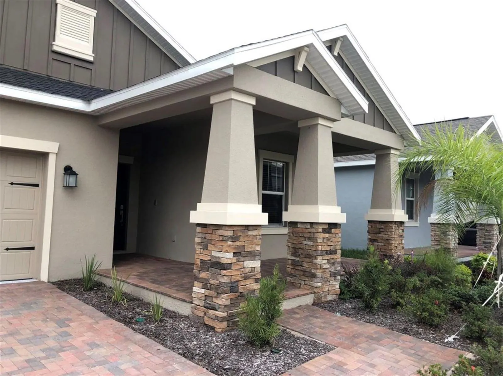 10229 LOVEGRASS LN