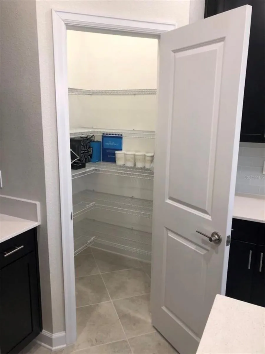 10229 LOVEGRASS LN