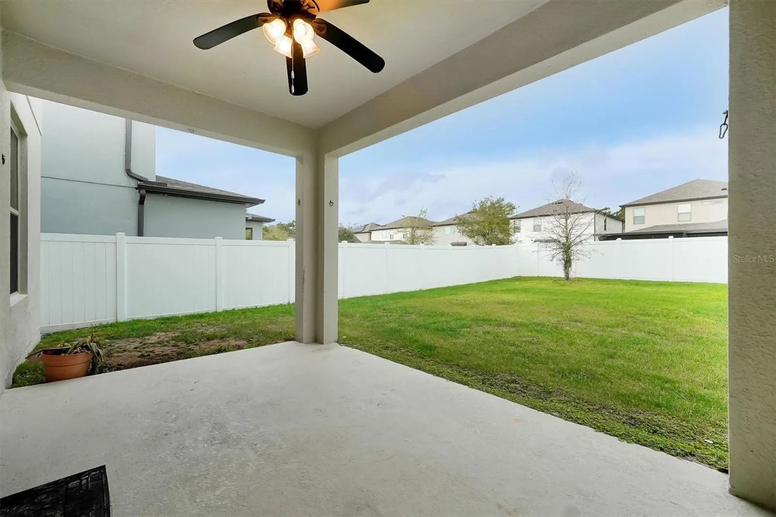 9872 AUREA MOSS LN