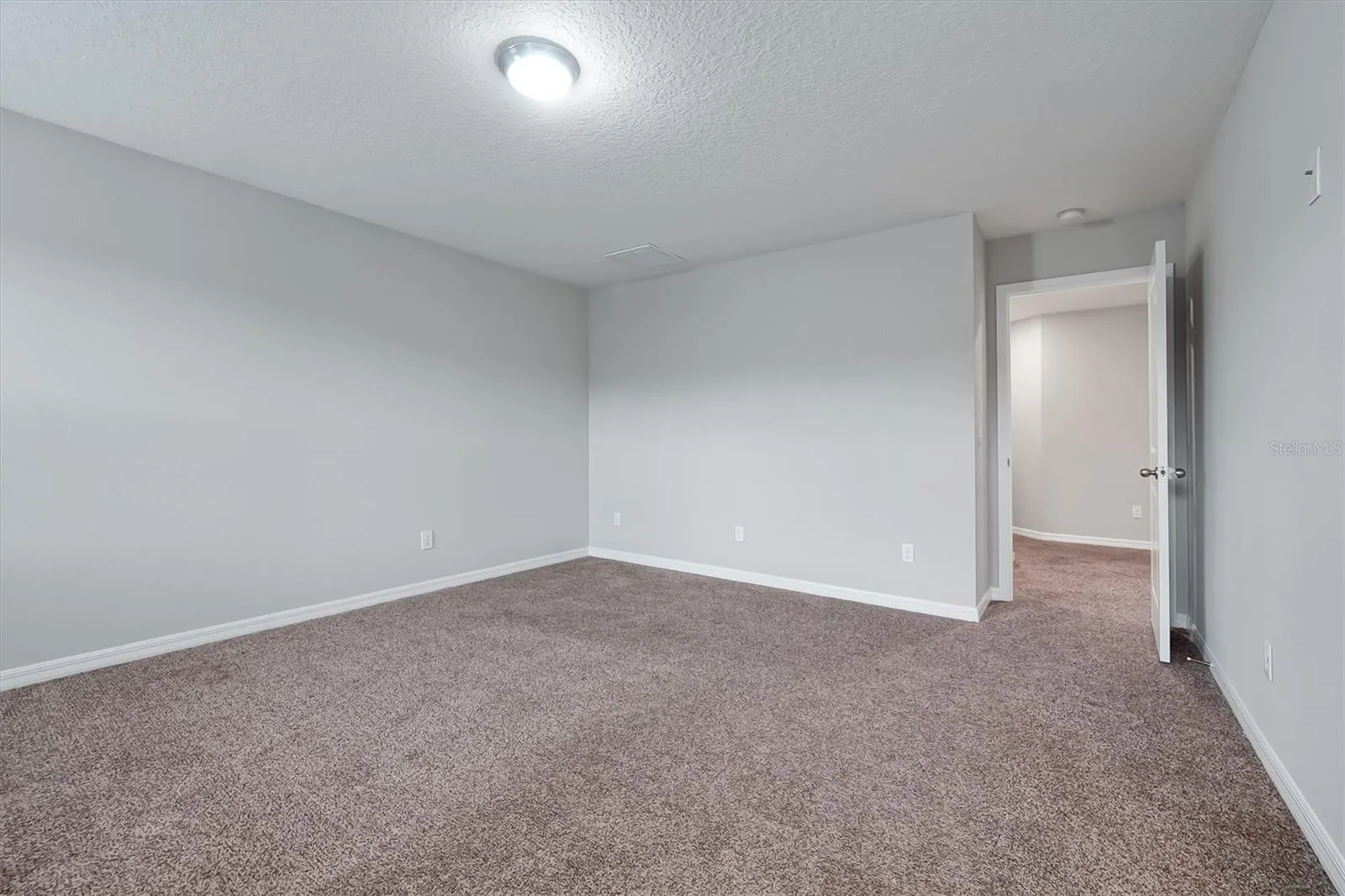 9872 AUREA MOSS LN