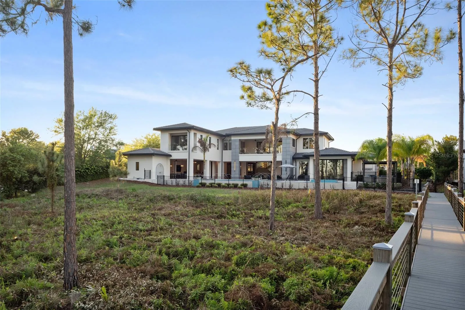 8506 LAKE NONA SHORE DR