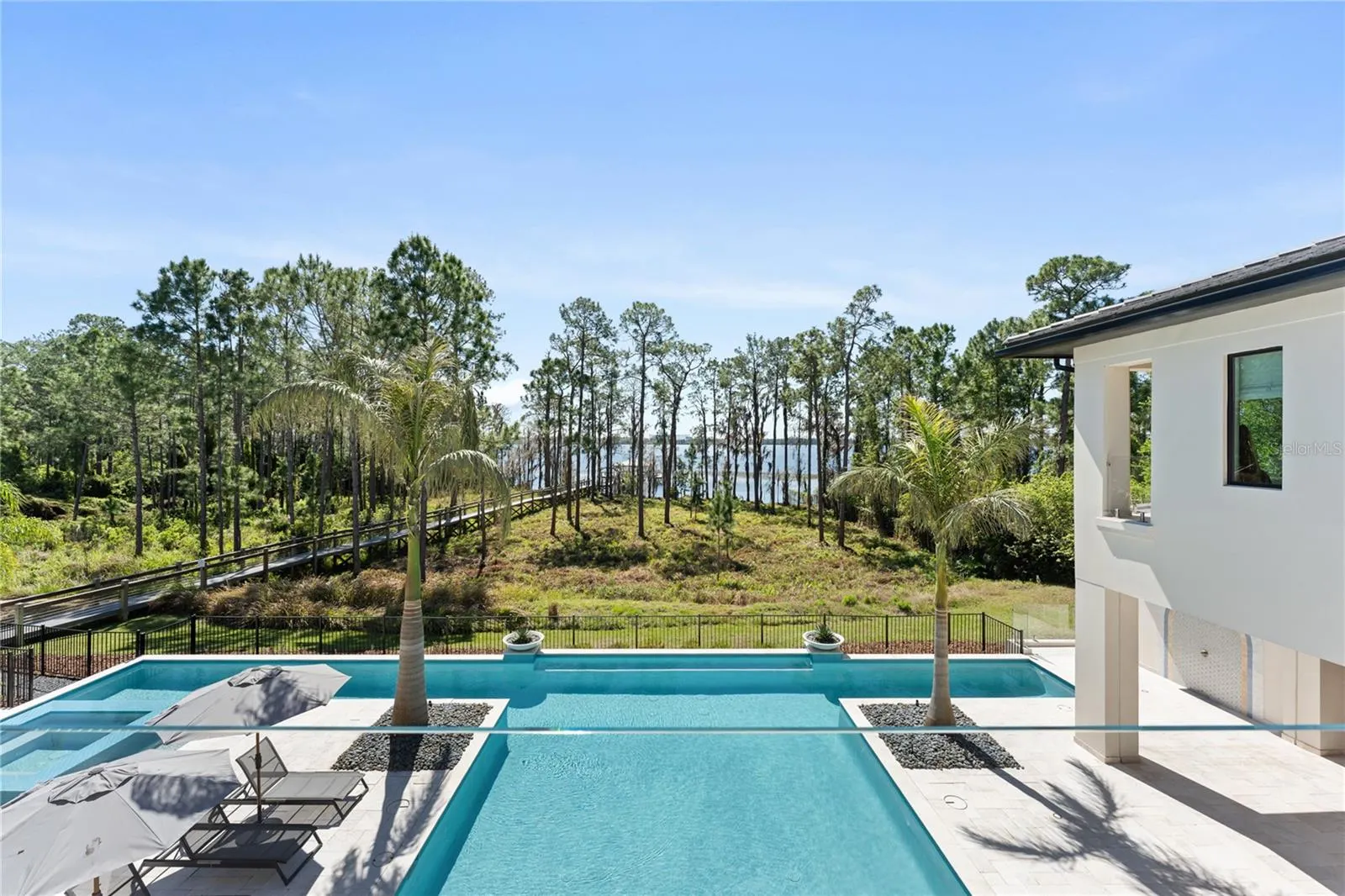 8506 LAKE NONA SHORE DR
