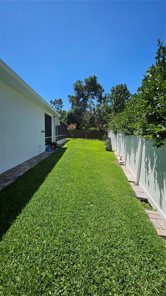 10180 CYPRESS VINE DR