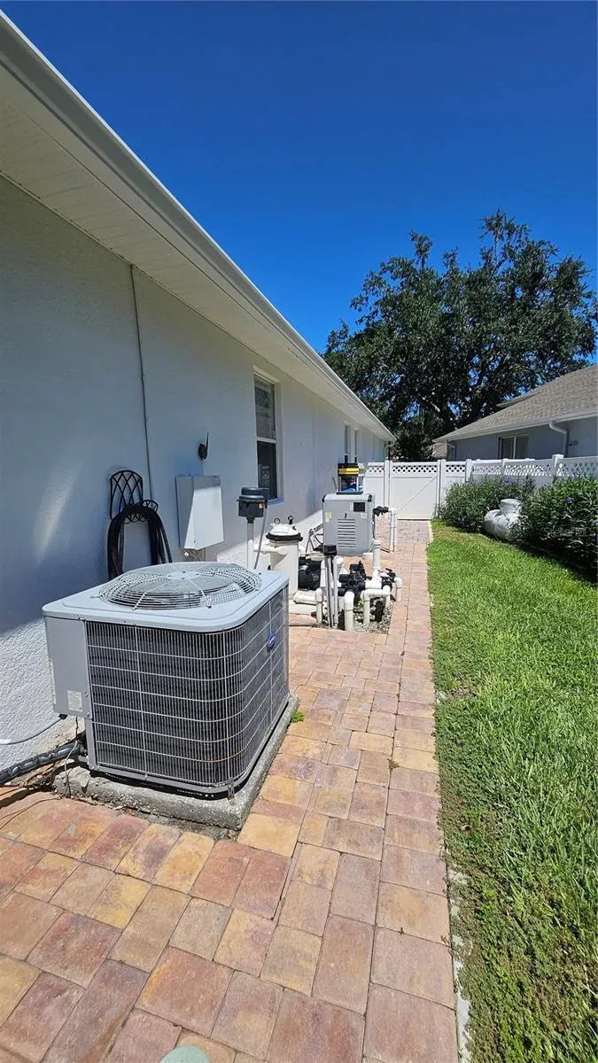 10180 CYPRESS VINE DR