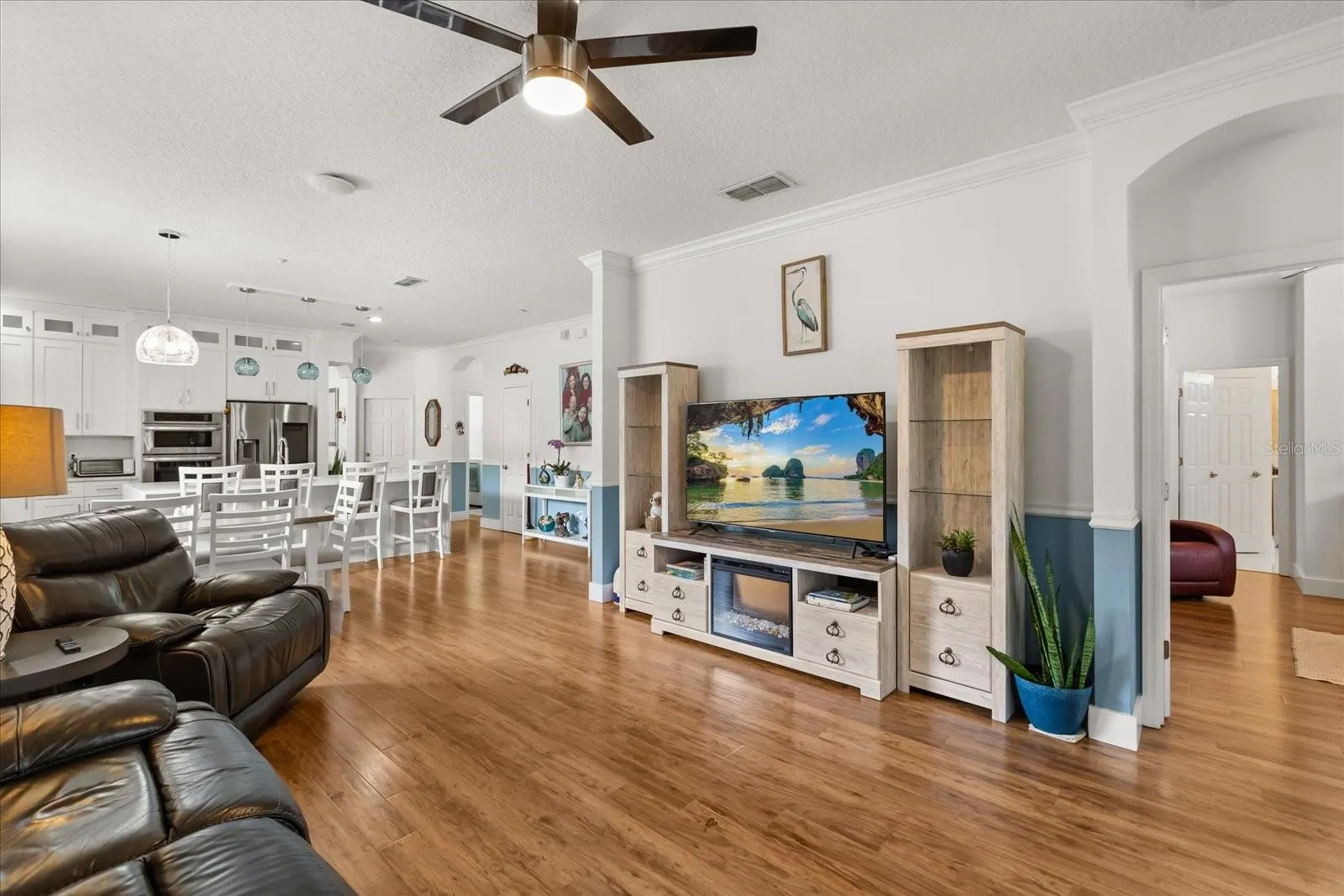10180 CYPRESS VINE DR
