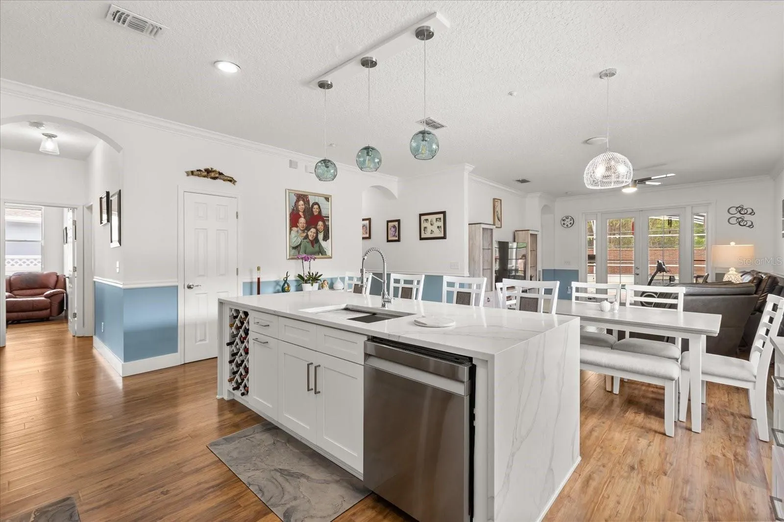 10180 CYPRESS VINE DR