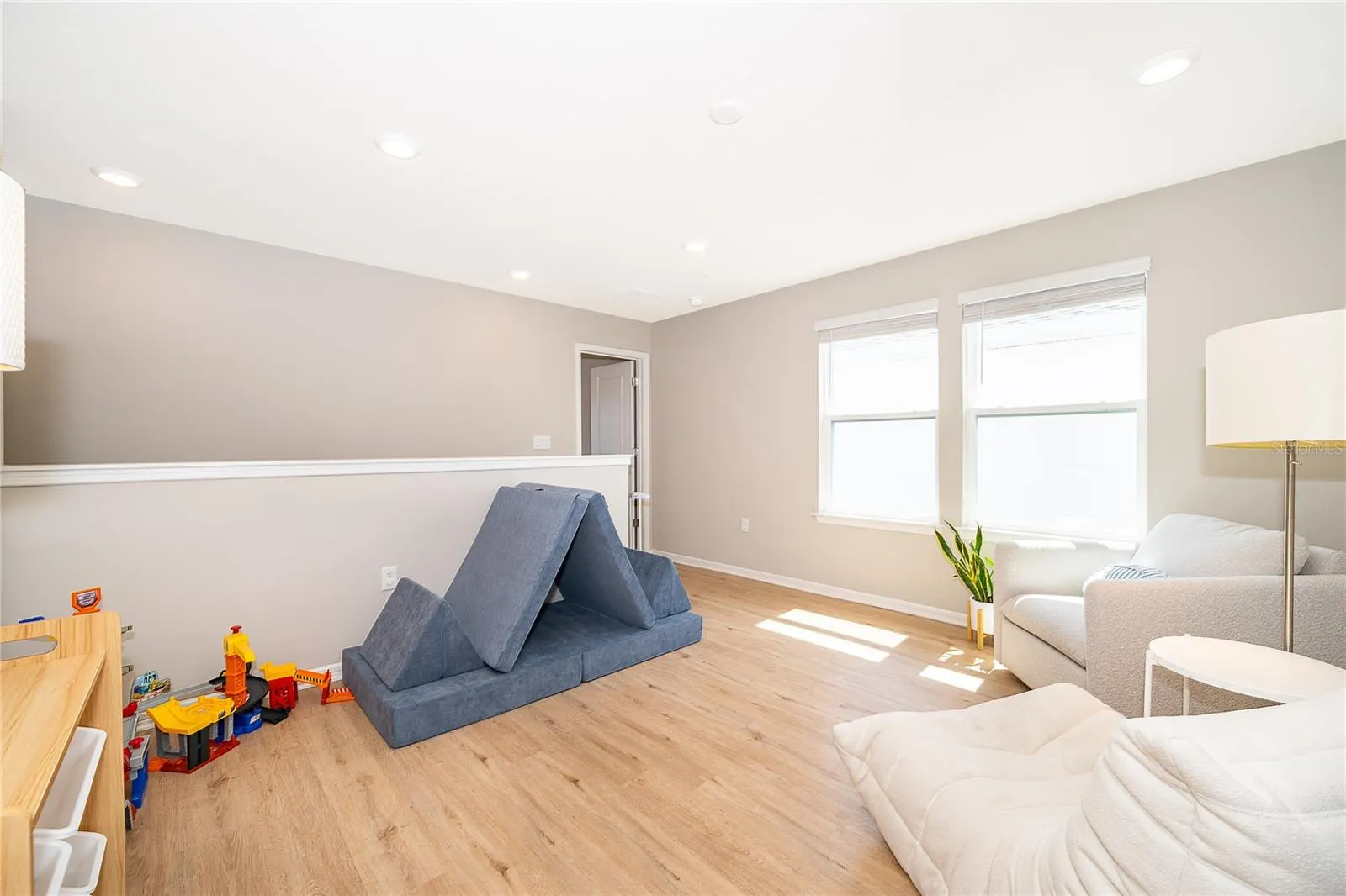 14226 LANIKAI BEACH DR