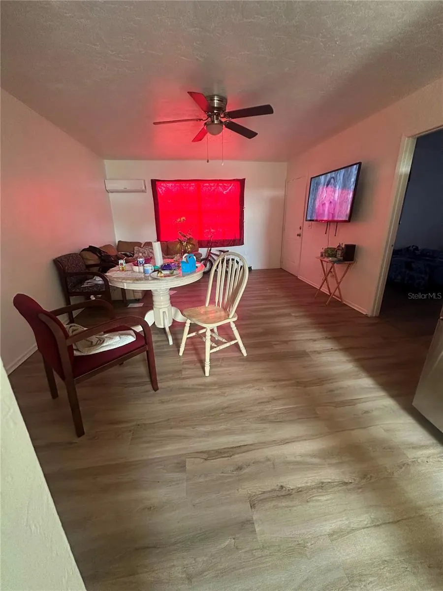 1838 SW HARLEM CIR