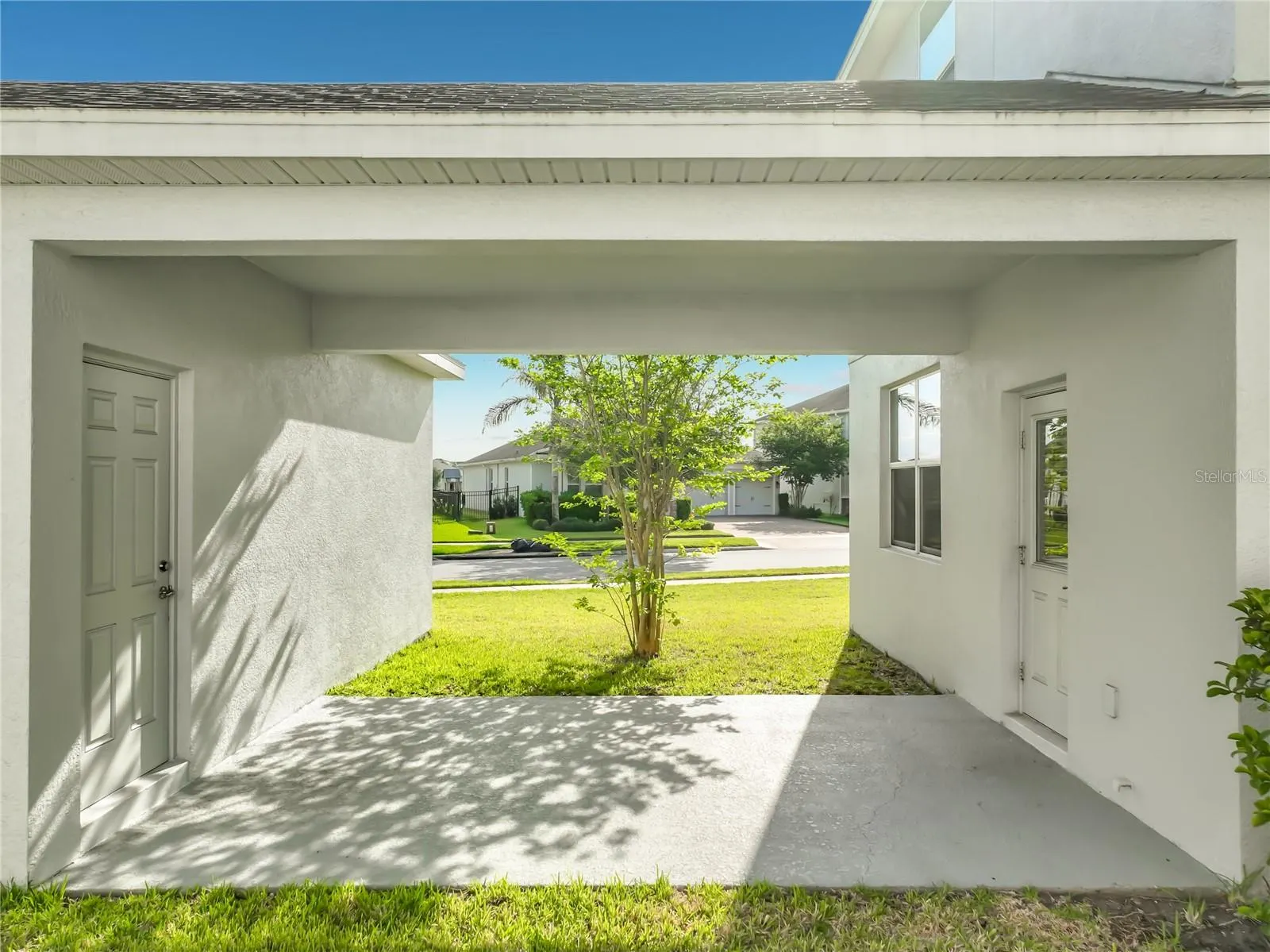 11143 SYCAMORE WOODS DR