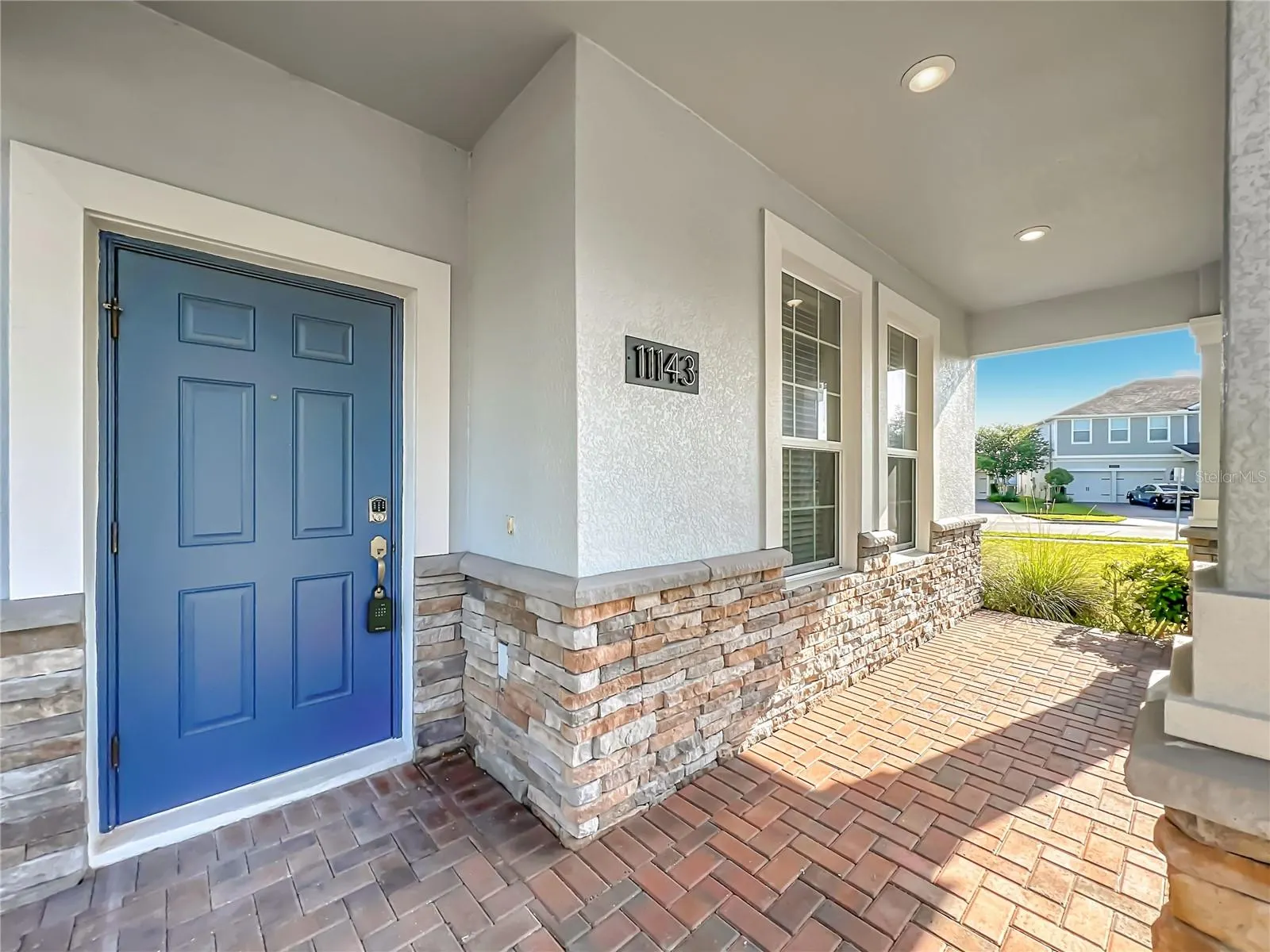 11143 SYCAMORE WOODS DR