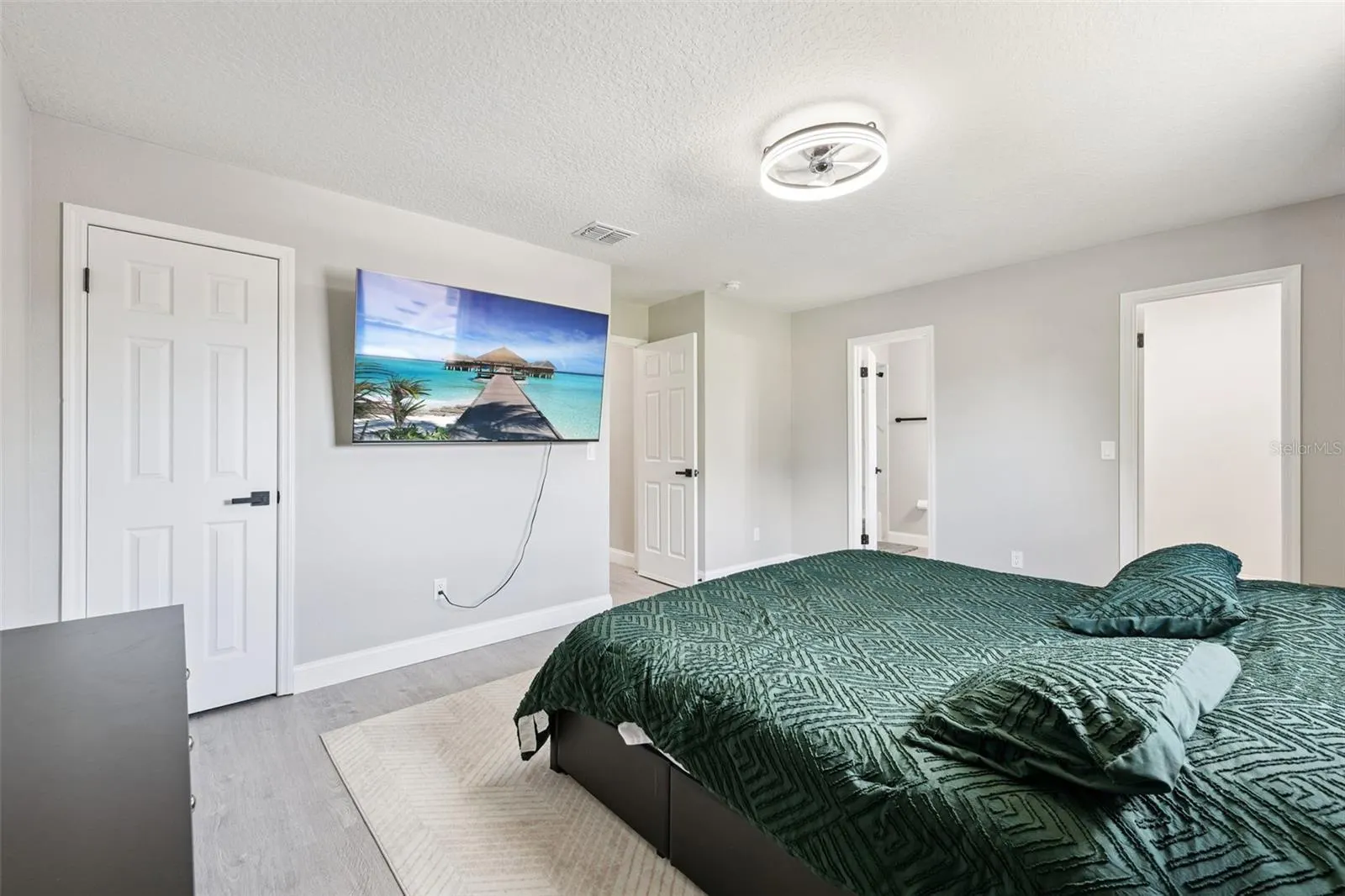 622 COLORADO WOODS CT