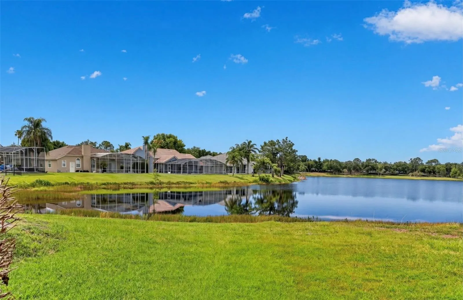 4552 LAKE CALABAY DR