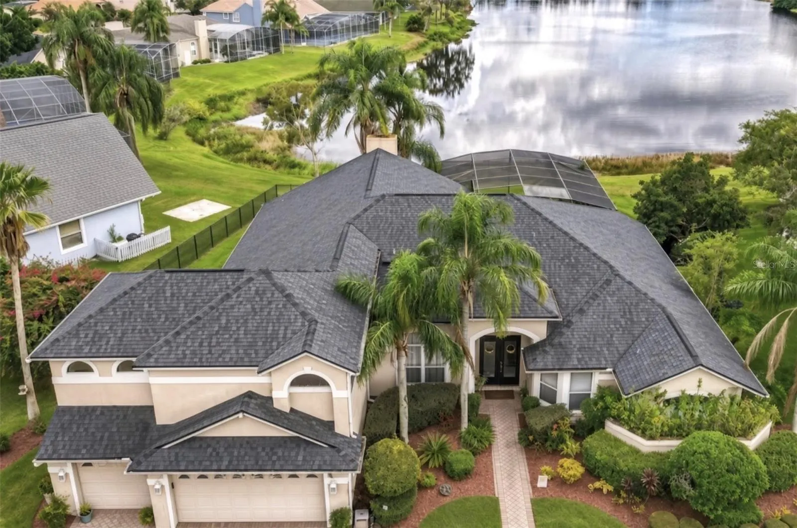4552 LAKE CALABAY DR