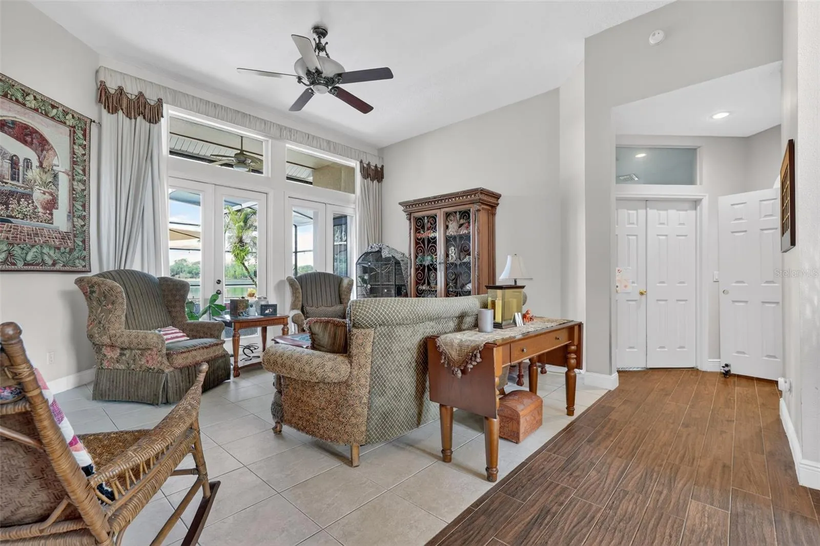 4552 LAKE CALABAY DR