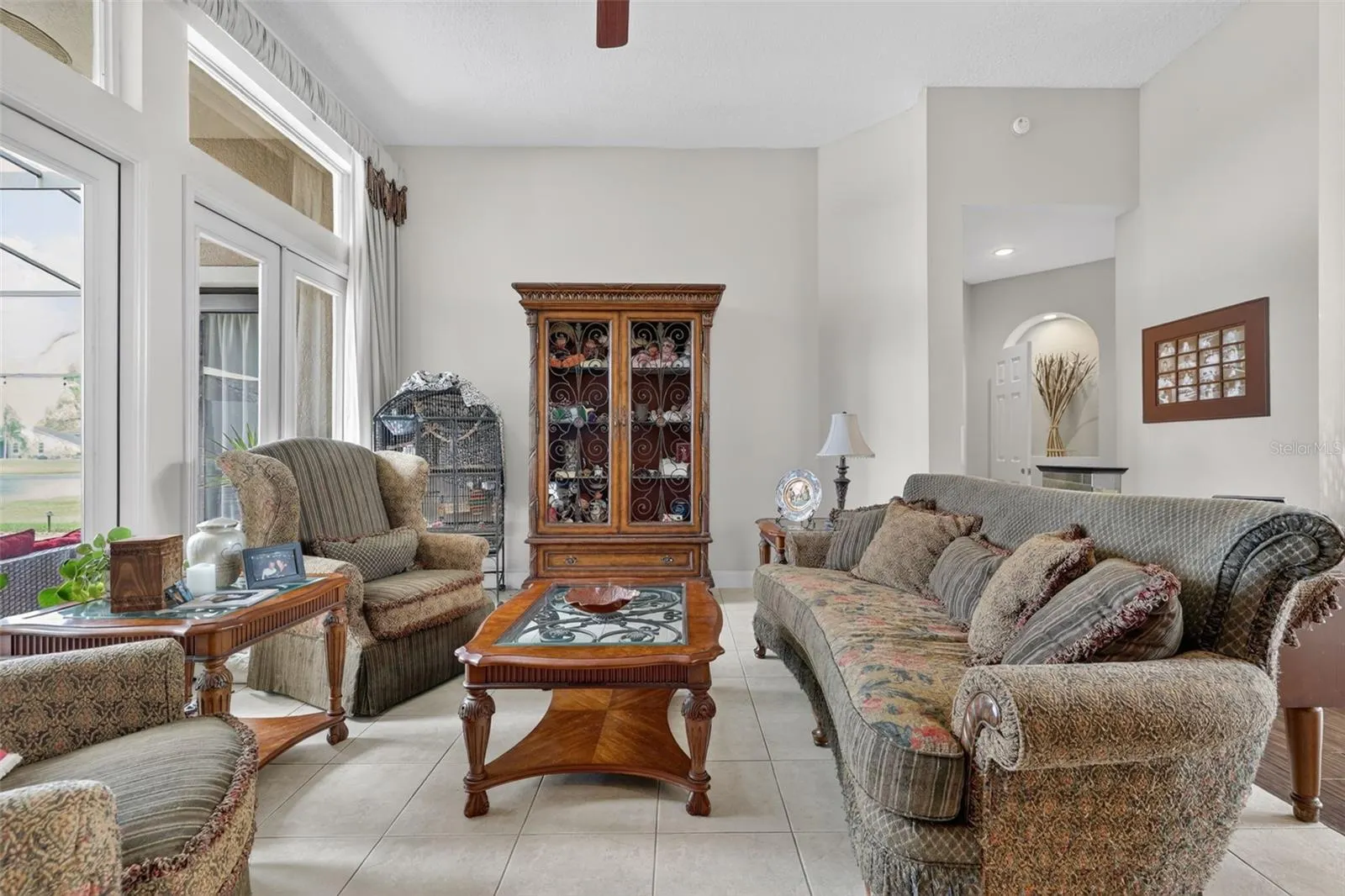 4552 LAKE CALABAY DR
