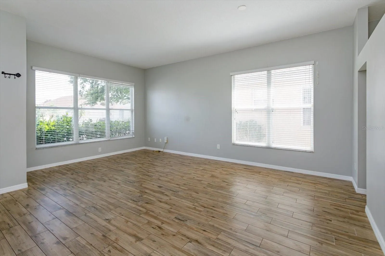 13236 LUXBURY LOOP