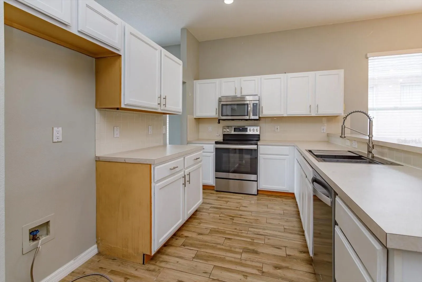 13236 LUXBURY LOOP