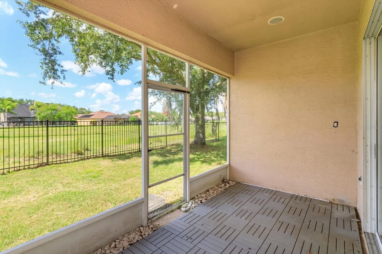 13236 LUXBURY LOOP