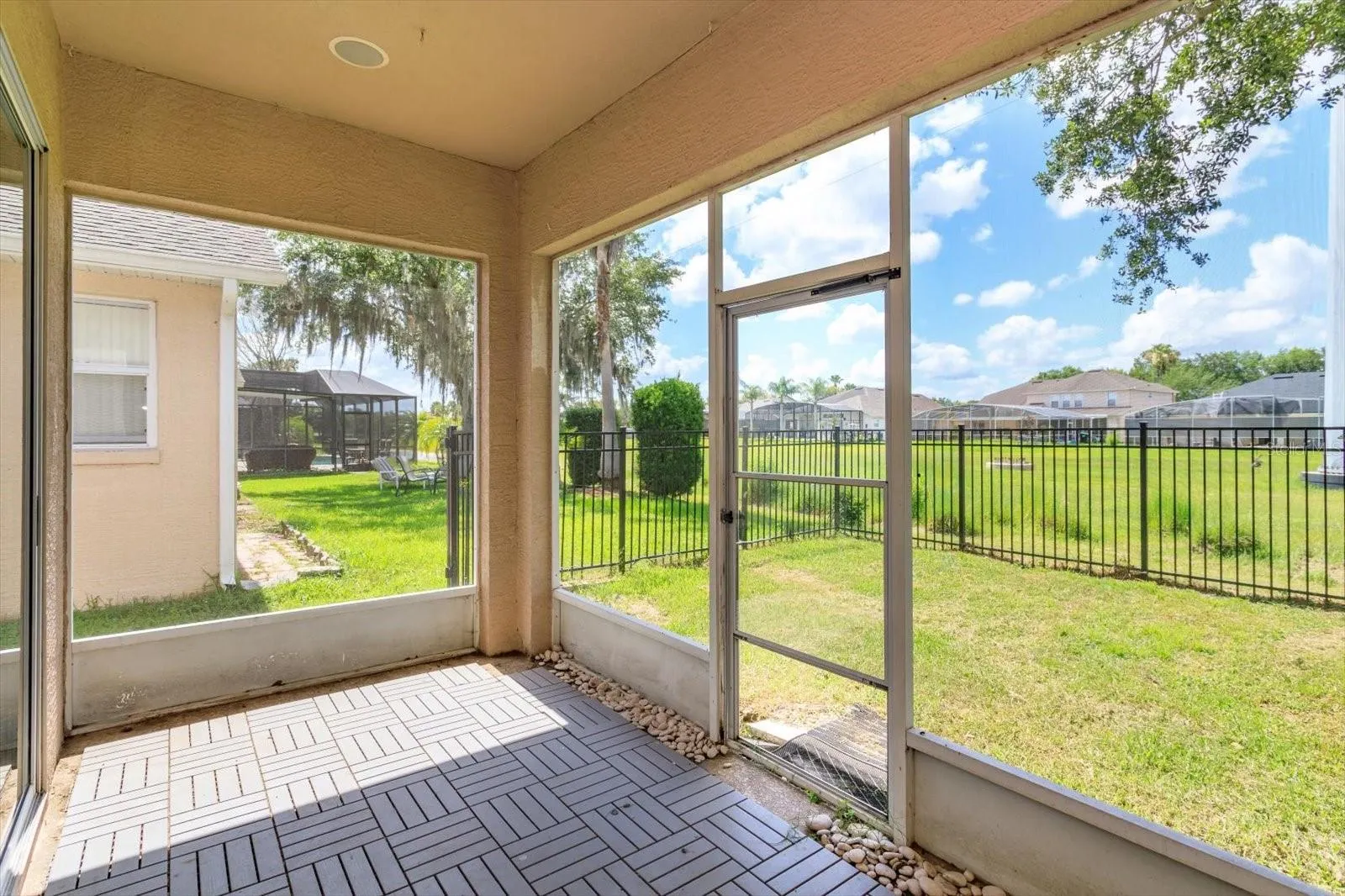 13236 LUXBURY LOOP