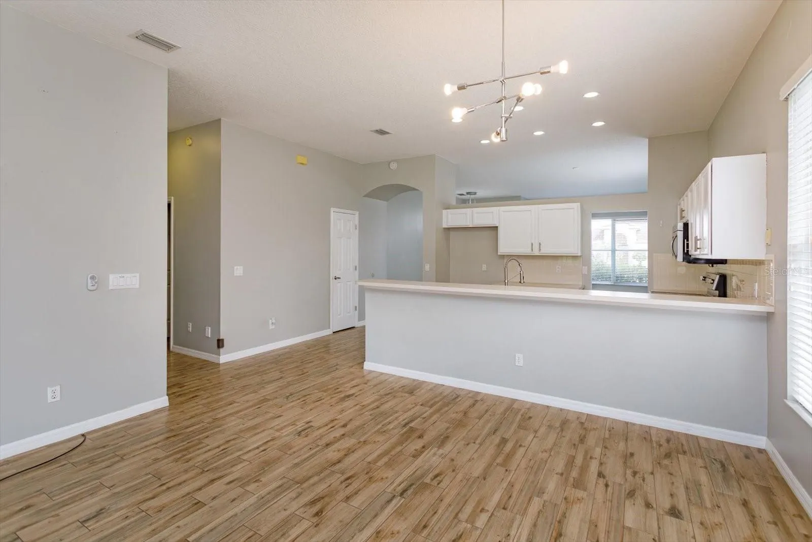 13236 LUXBURY LOOP