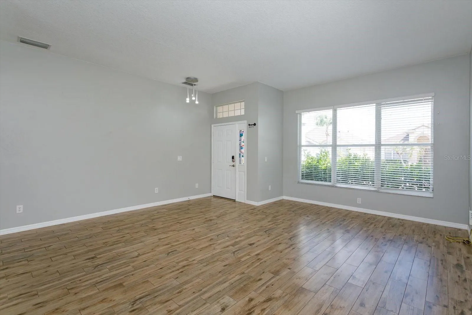 13236 LUXBURY LOOP