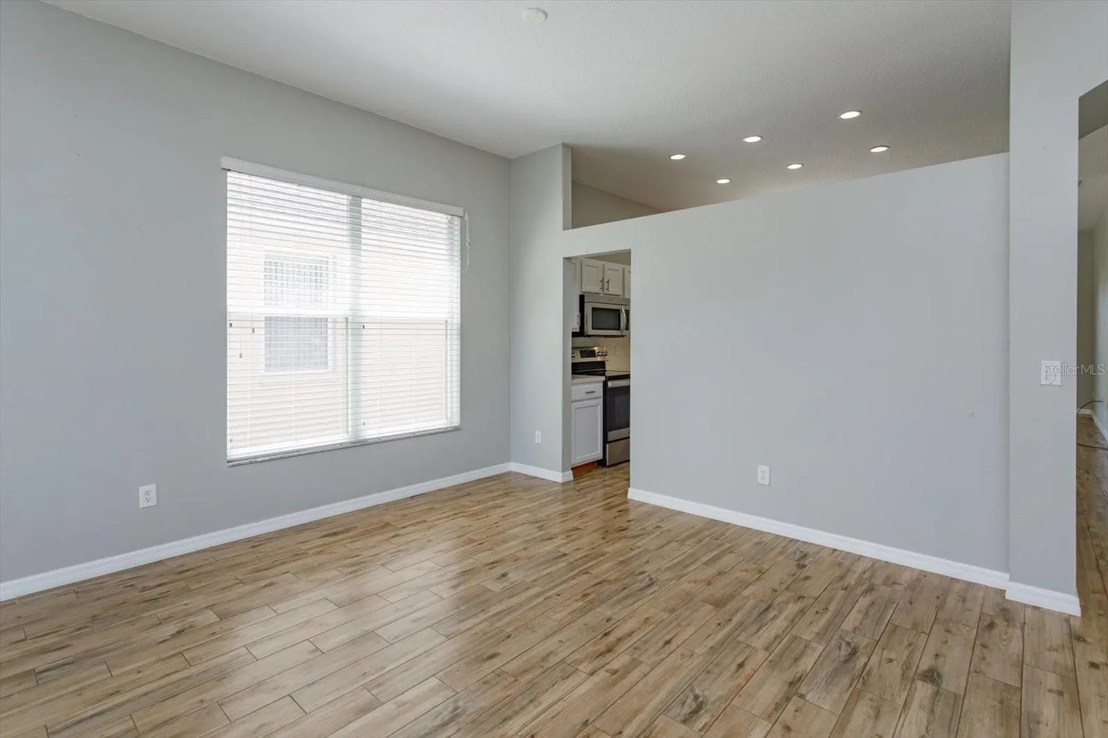 13236 LUXBURY LOOP