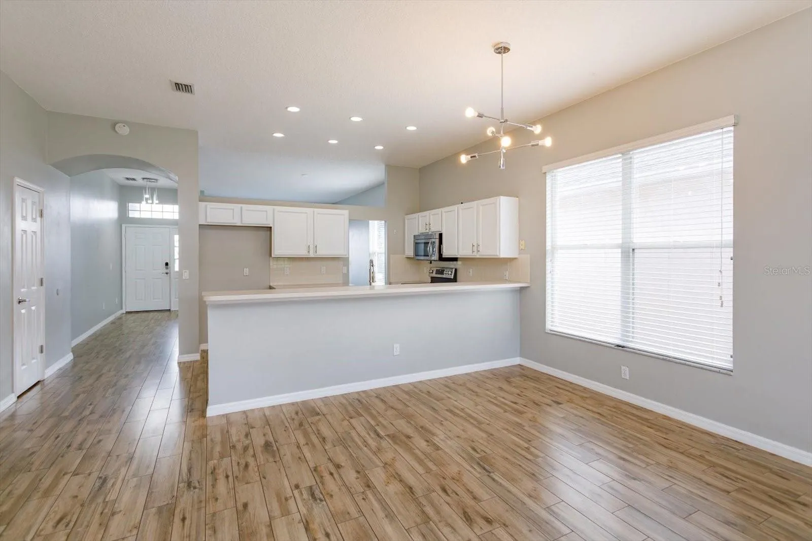 13236 LUXBURY LOOP