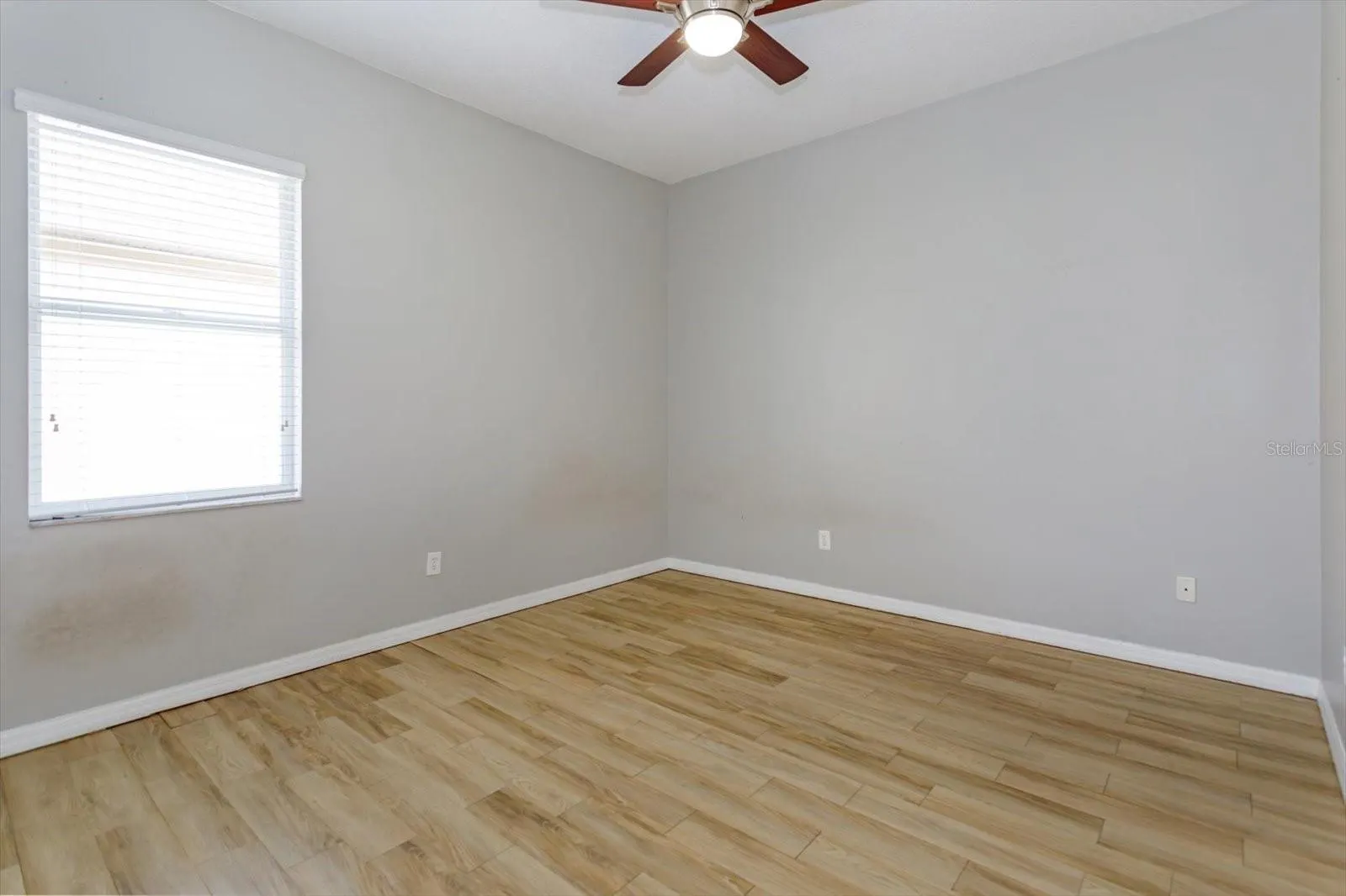 13236 LUXBURY LOOP