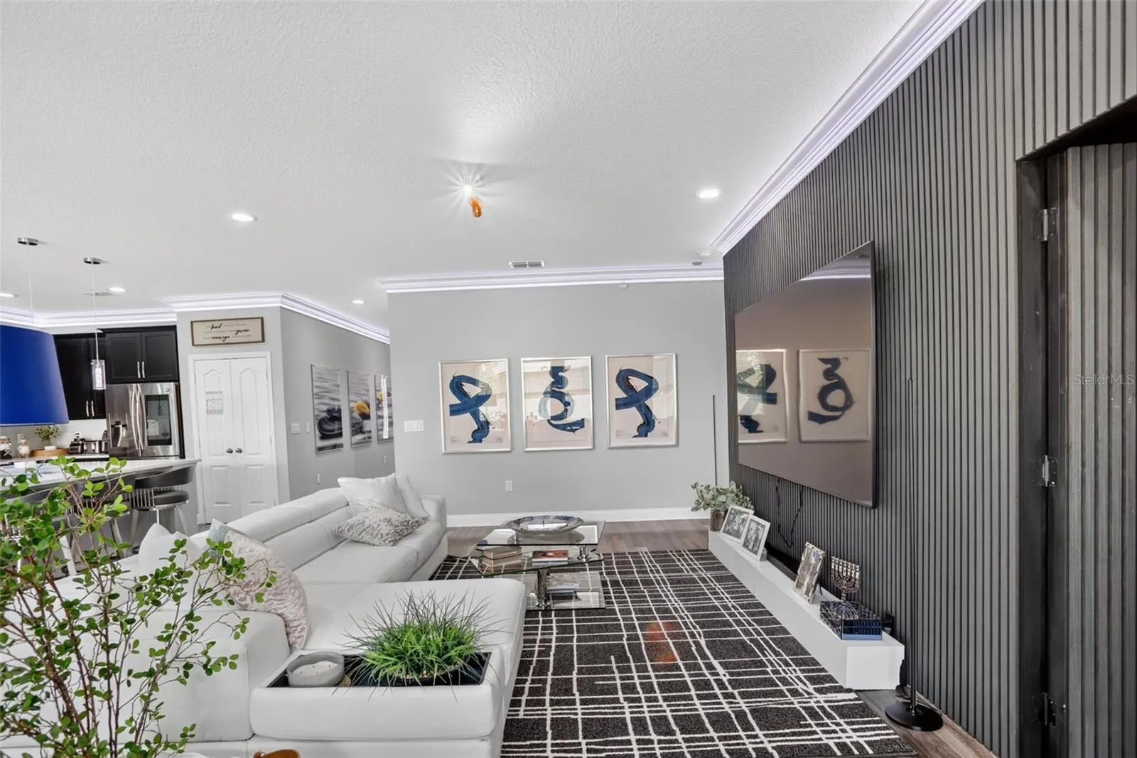 5352 COSTA DEL SOL DR