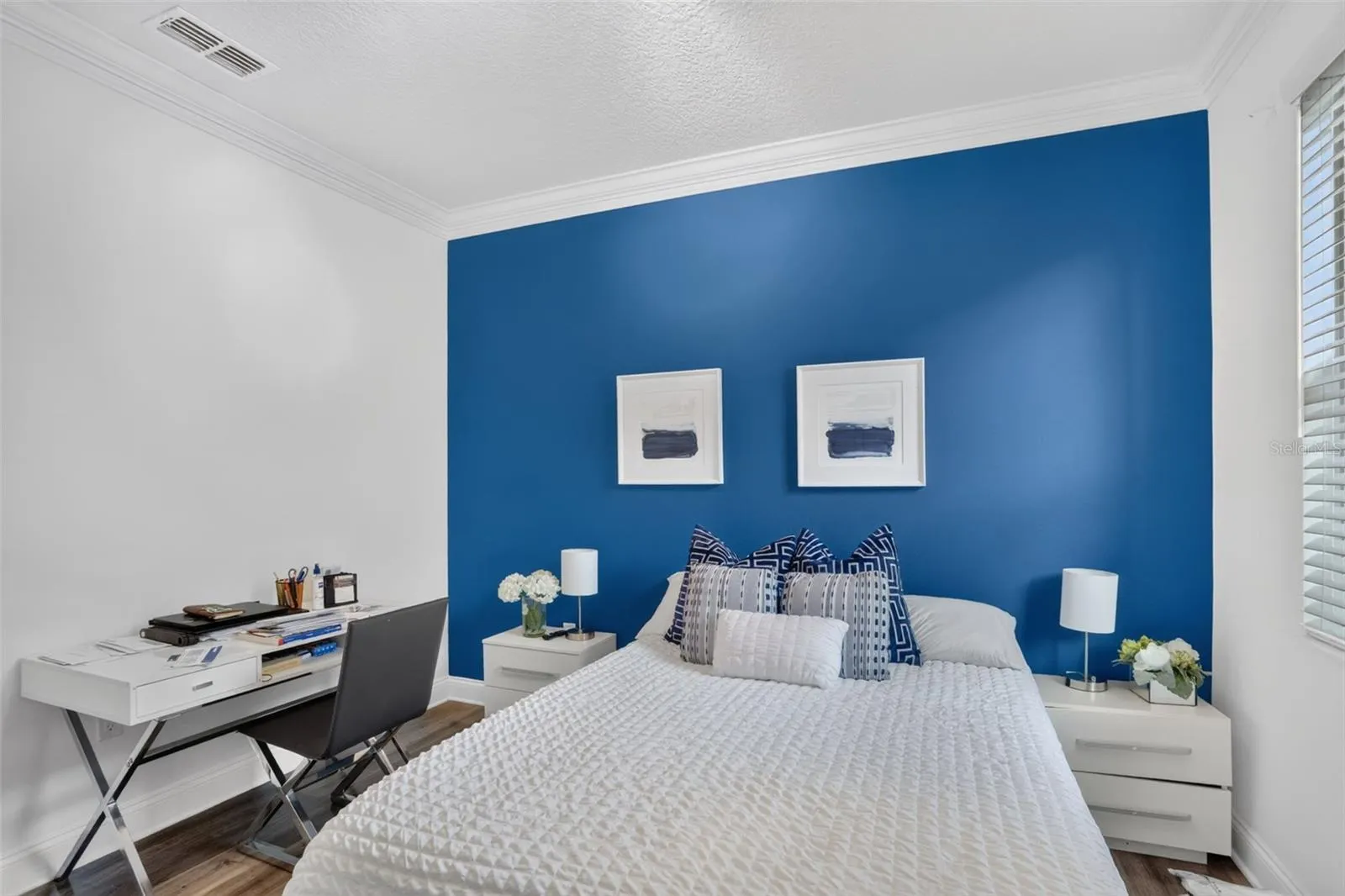 5352 COSTA DEL SOL DR