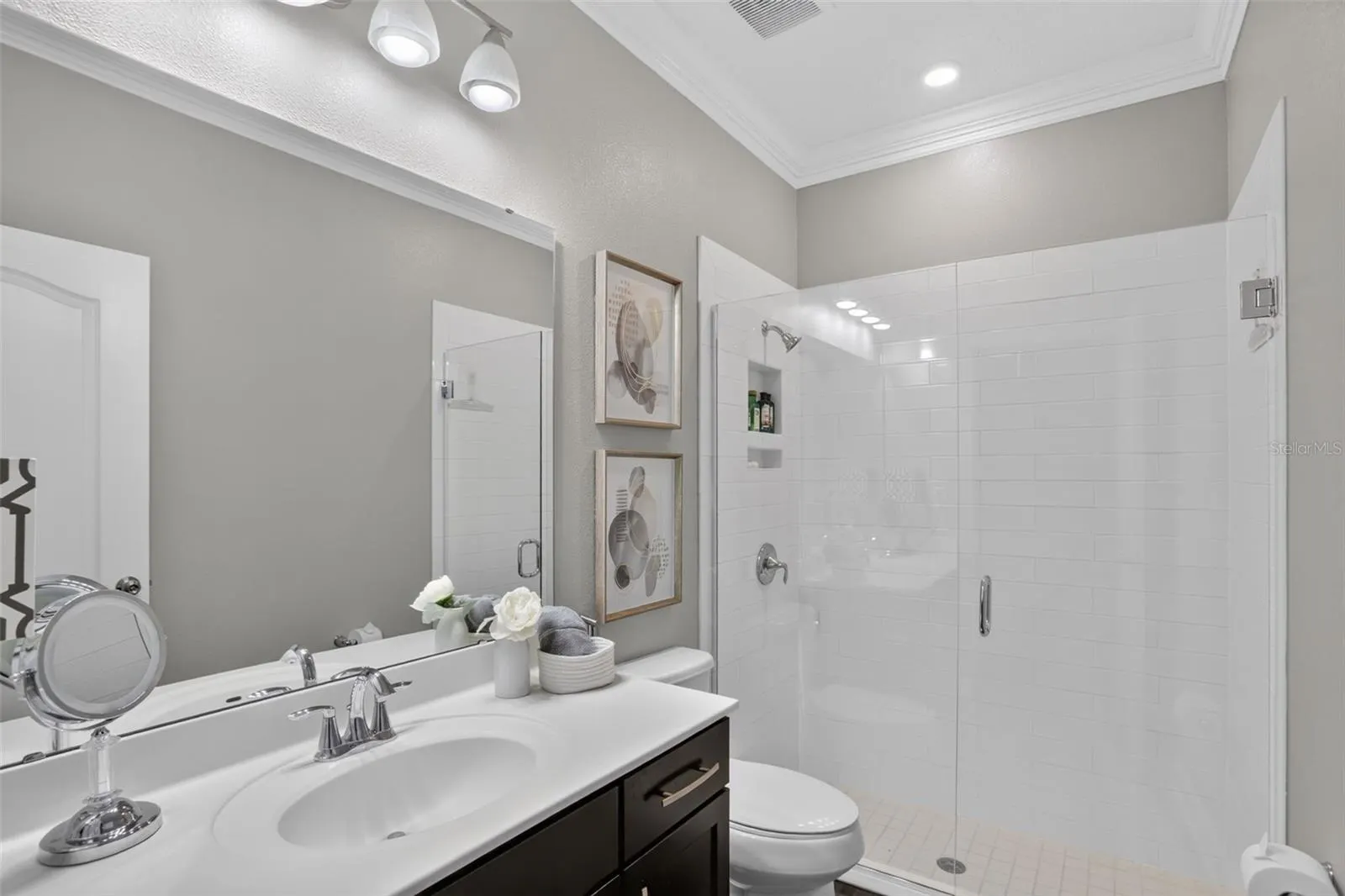 5352 COSTA DEL SOL DR
