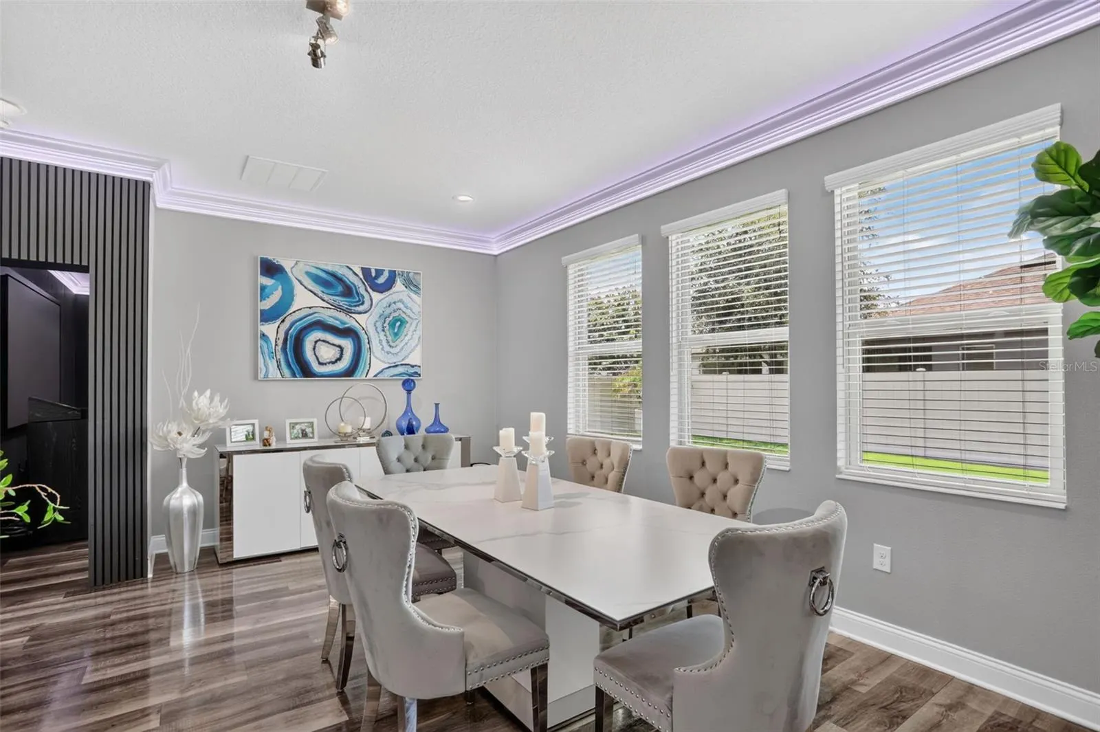 5352 COSTA DEL SOL DR