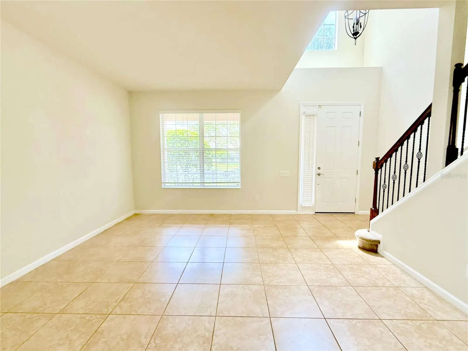 11848 ZELKOVA LN