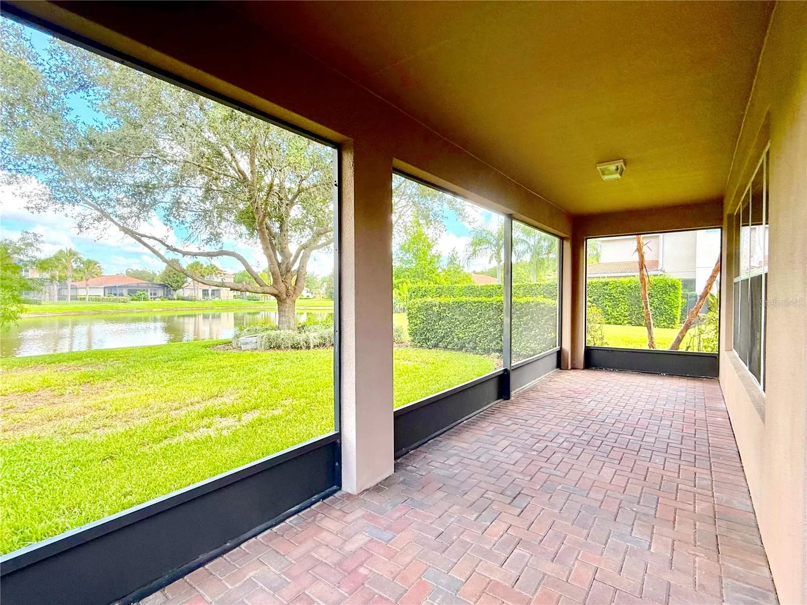 11848 ZELKOVA LN