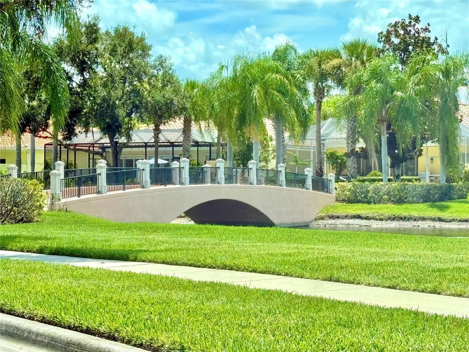 11848 ZELKOVA LN