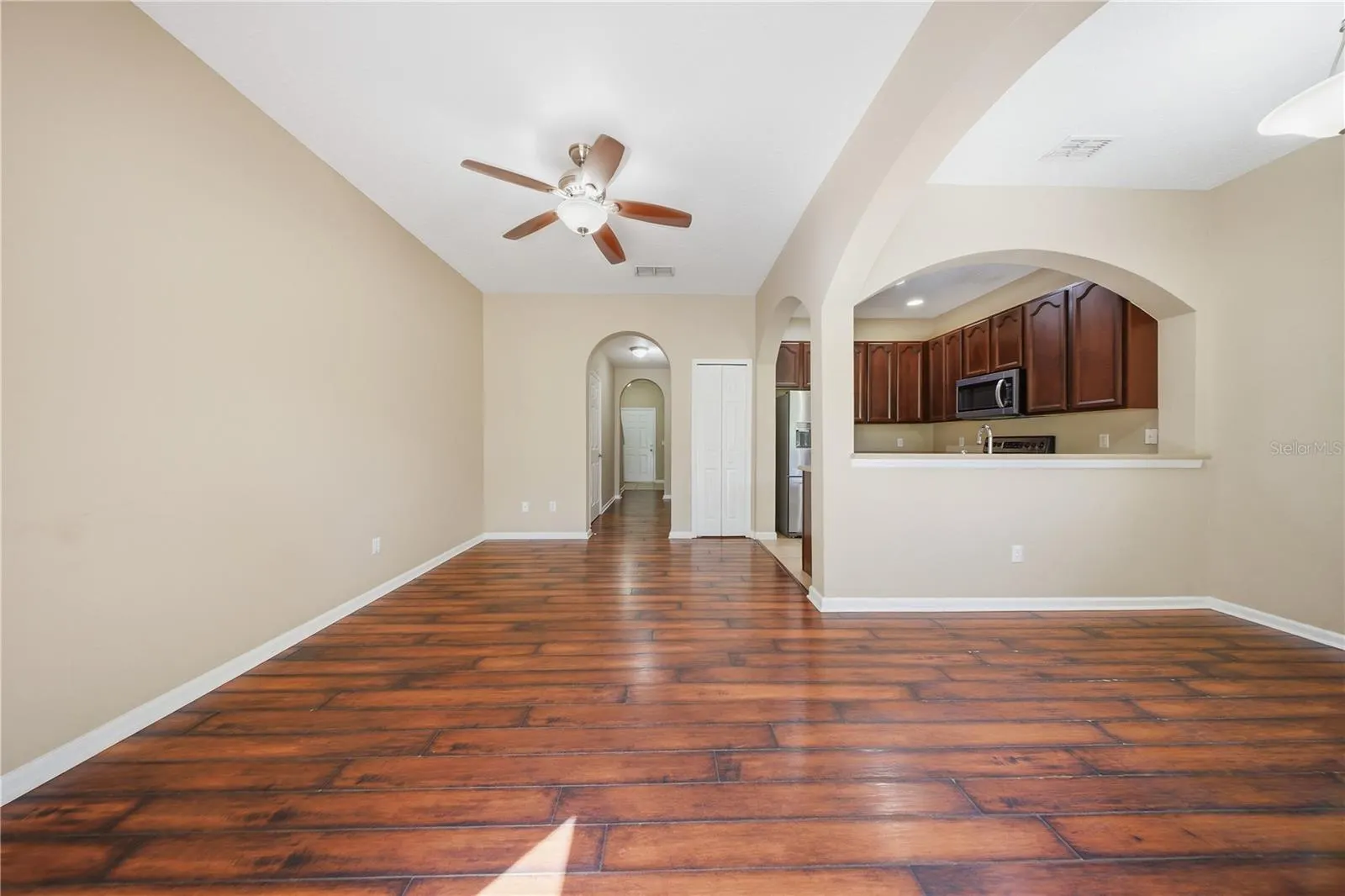 10291 PARK COMMONS DR