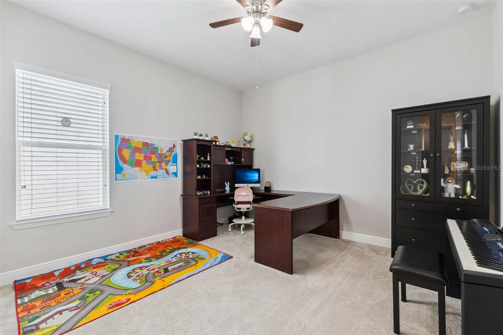 19053 BLUELEAF ST