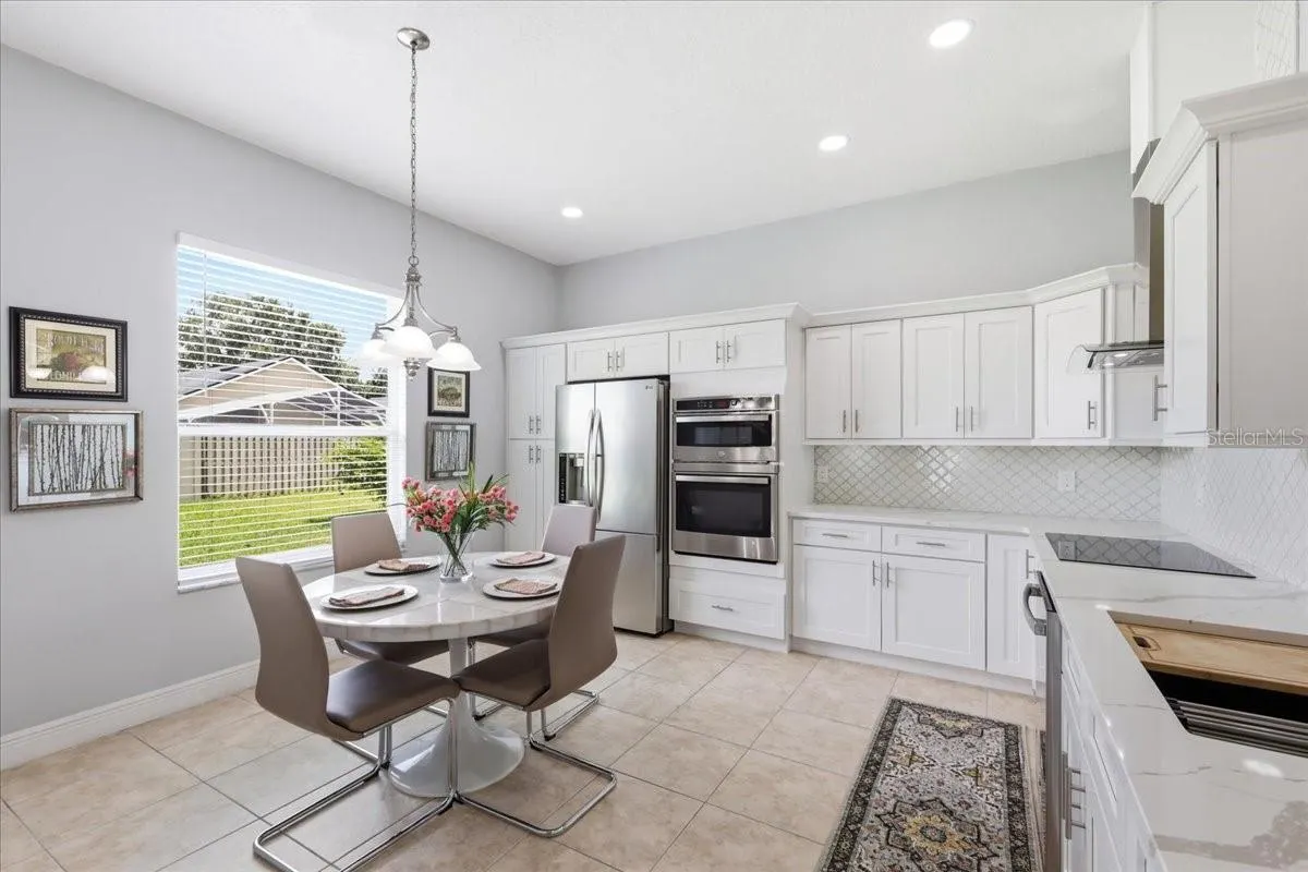 5011 CORTO DR