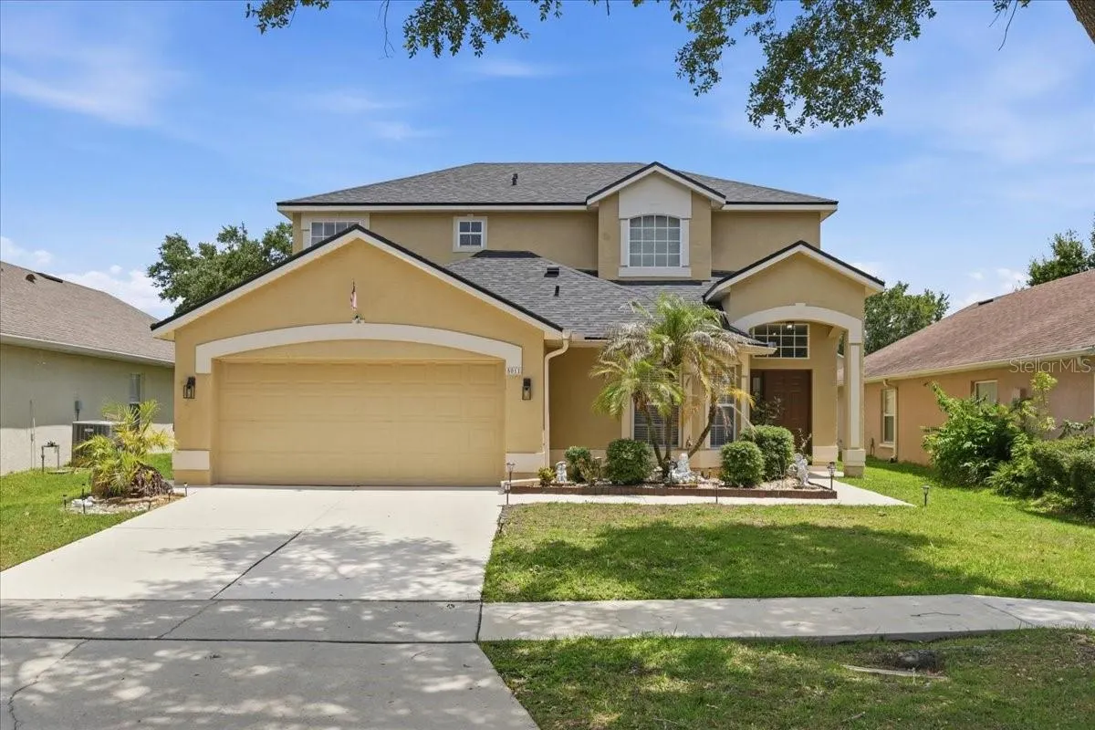 5011 CORTO DR