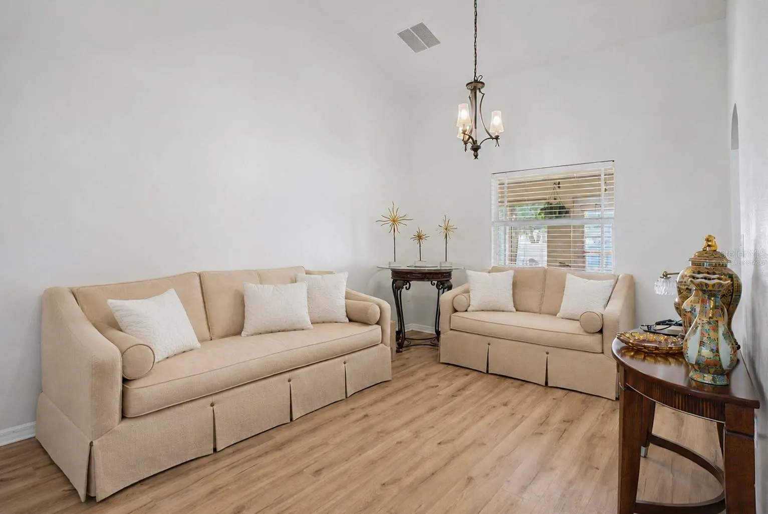 123 RACHEL LIN LN