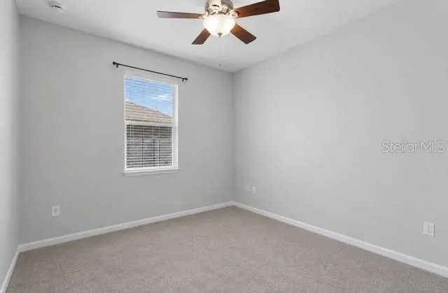 2317 CROSSTON CIR