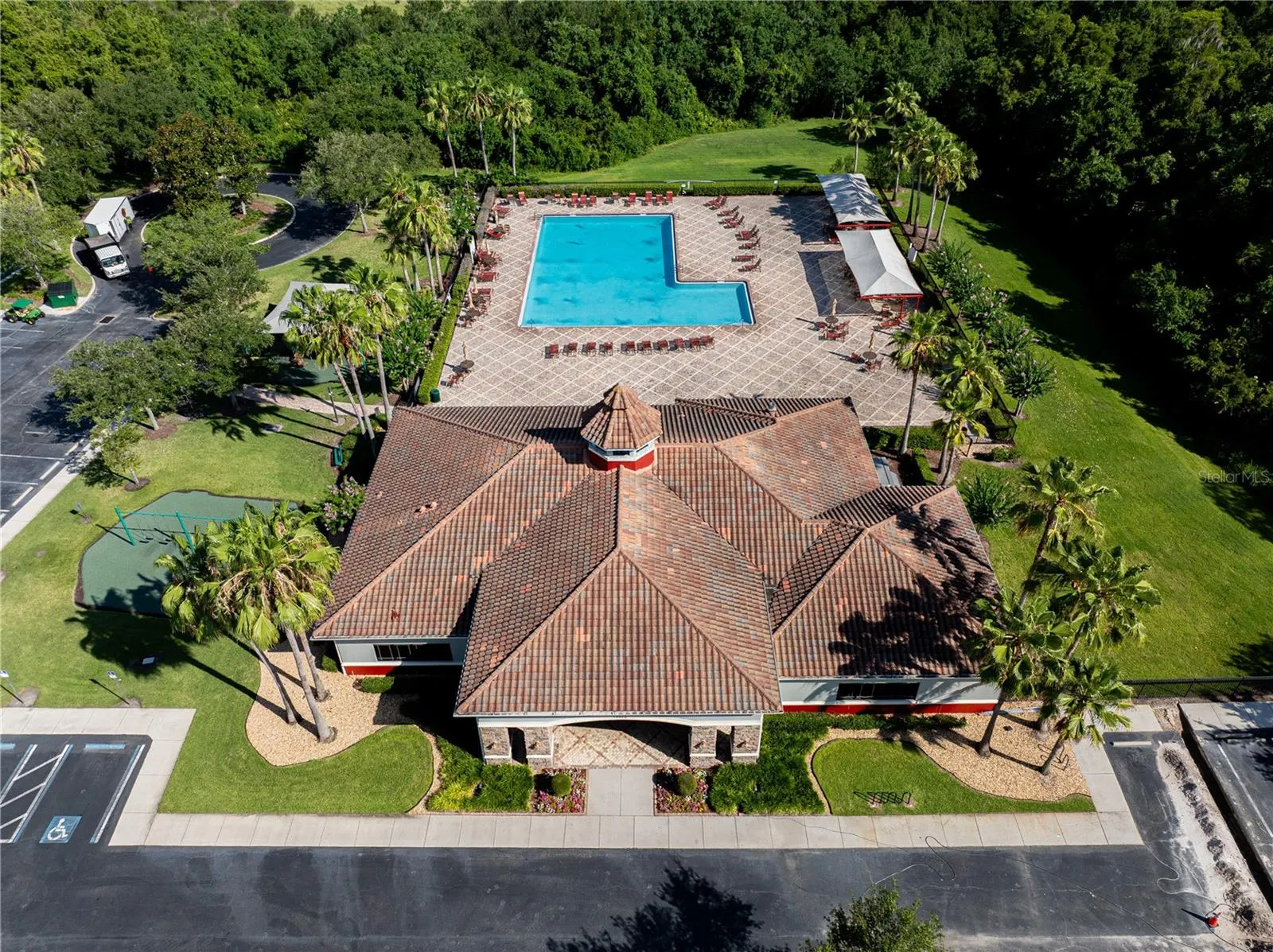 2317 CROSSTON CIR