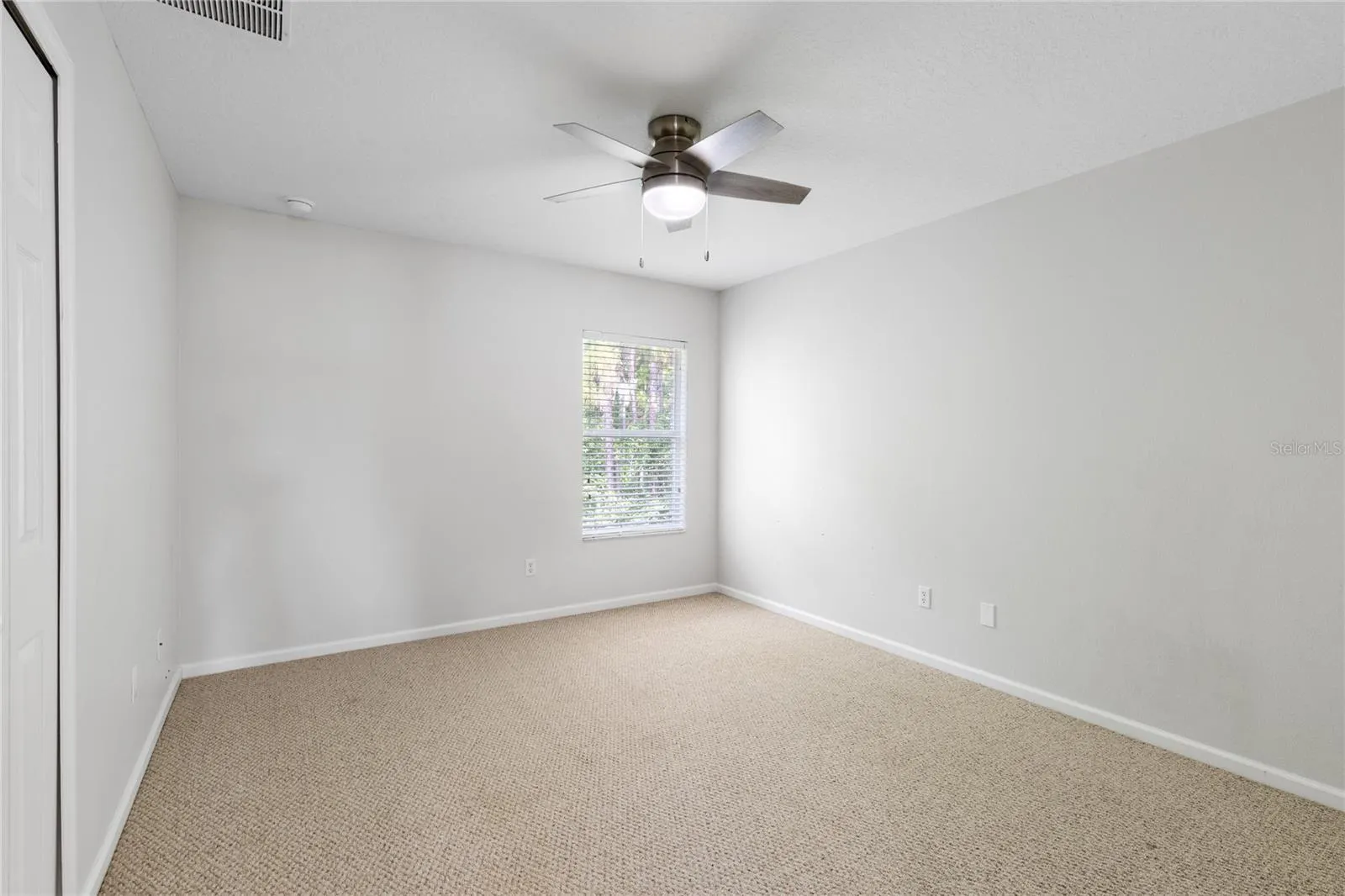10212 PARK COMMONS DR