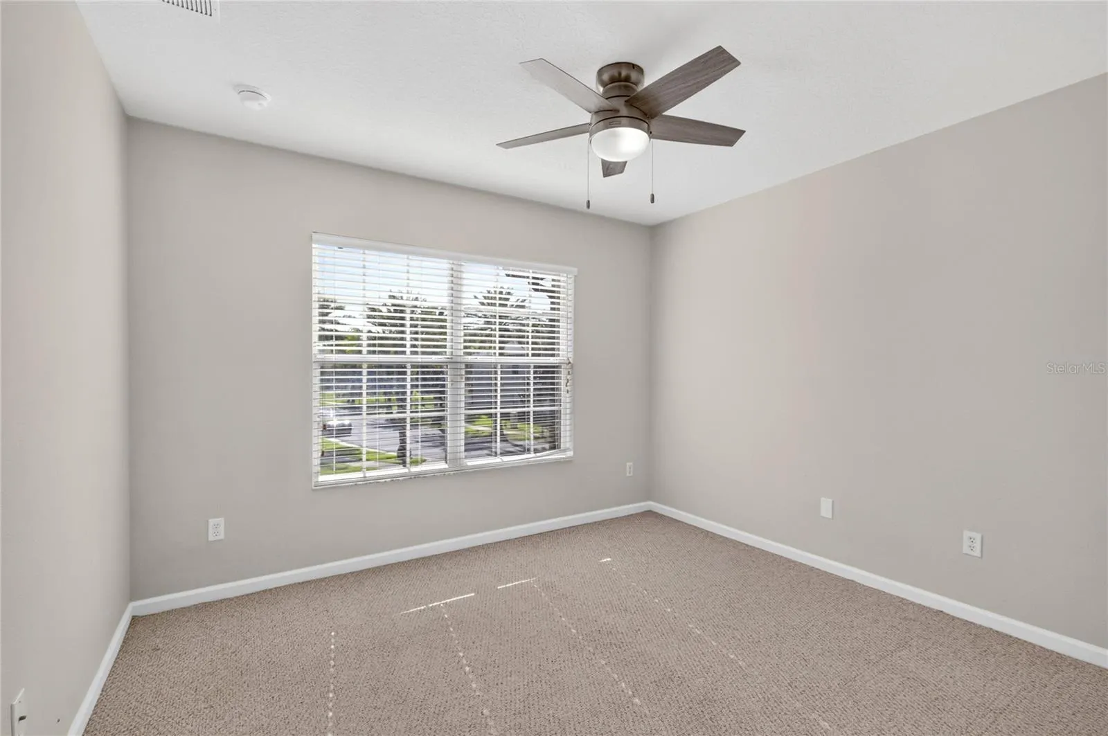 10212 PARK COMMONS DR