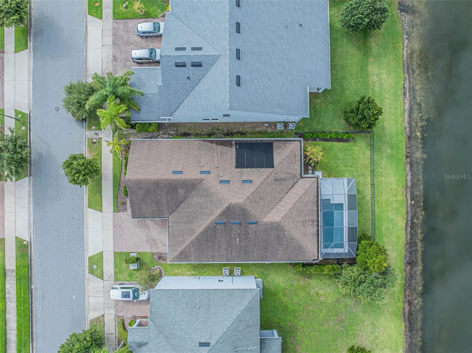 10174 LOVEGRASS LN
