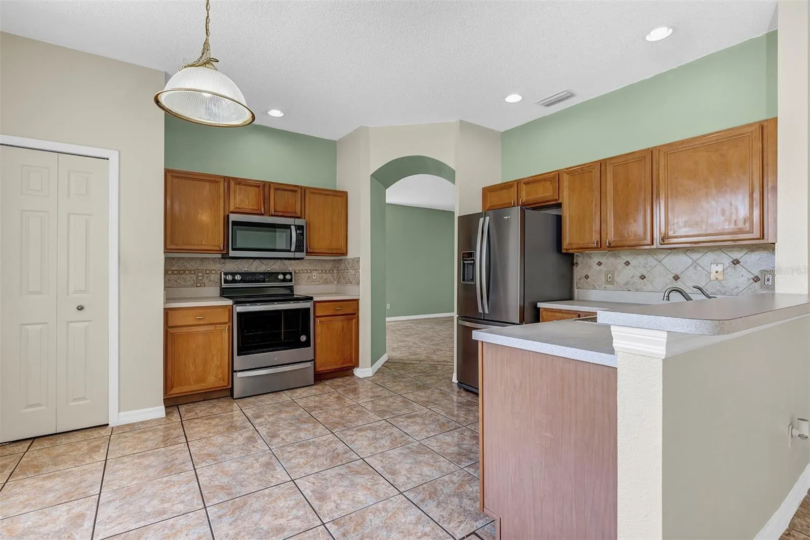 4921 CASA VISTA DR