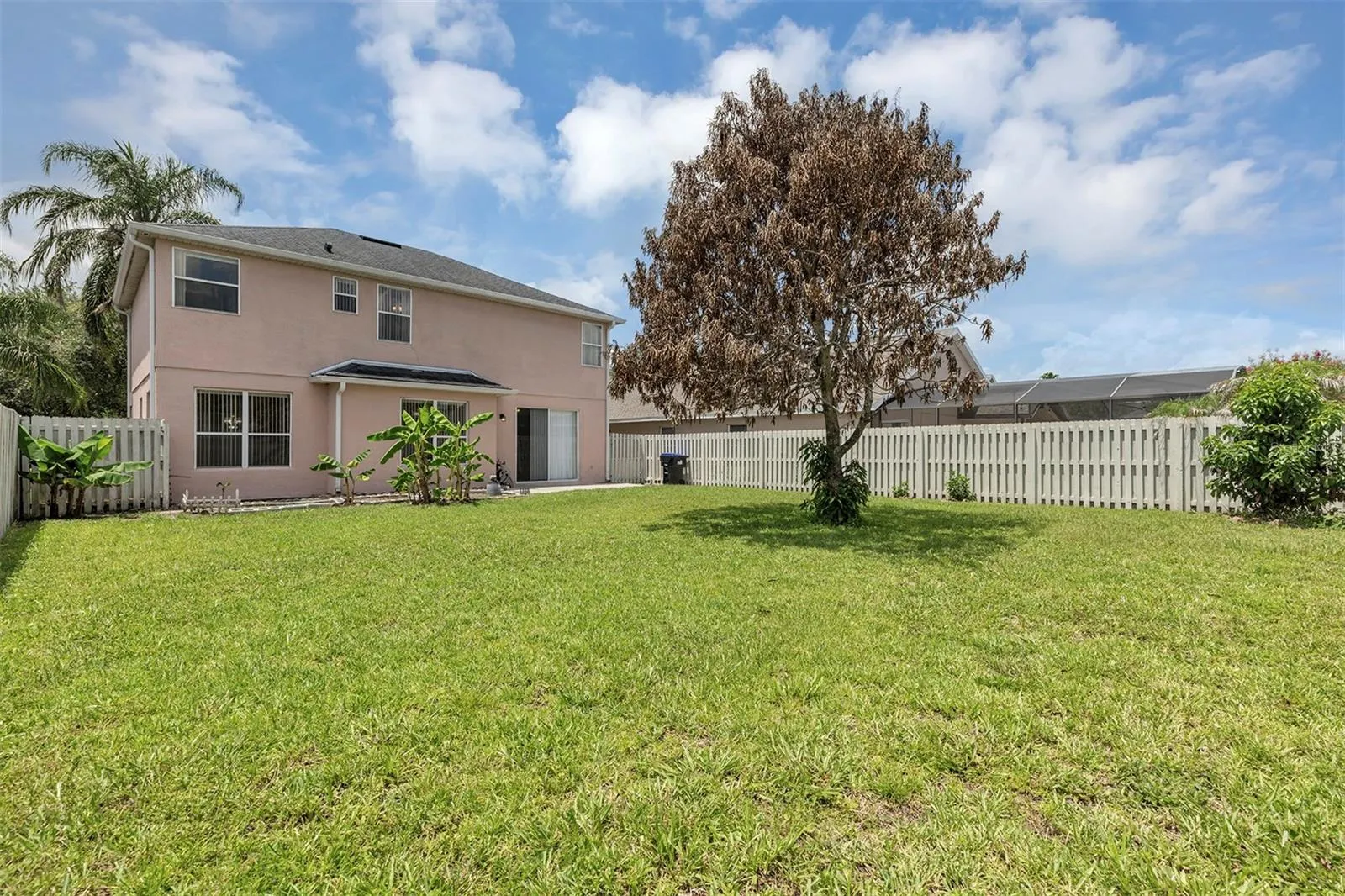4921 CASA VISTA DR