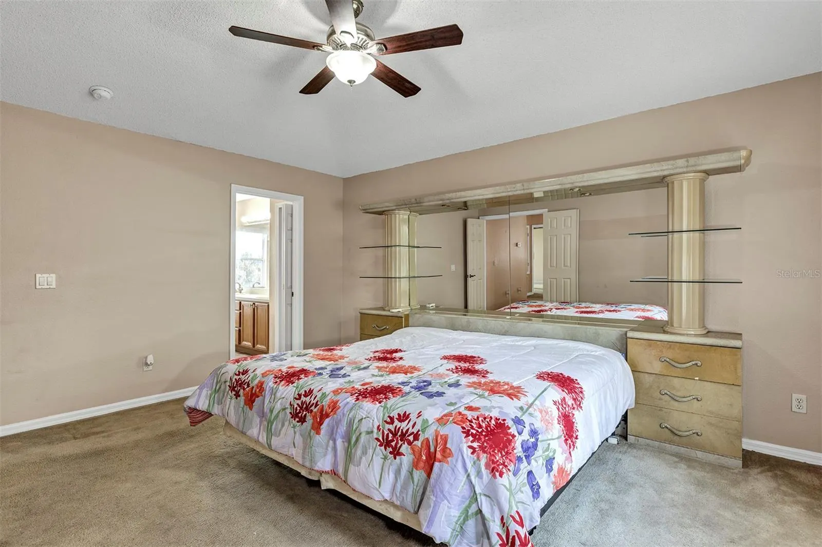 4921 CASA VISTA DR
