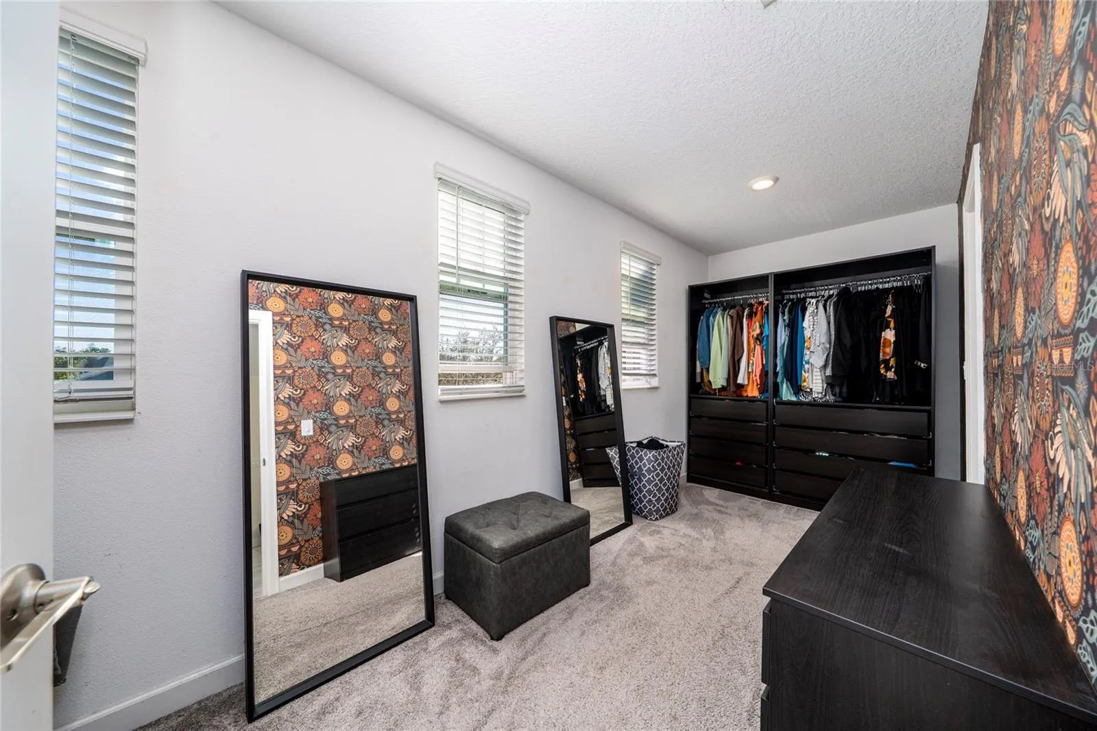 11059 LONGLEAF WOODS DR