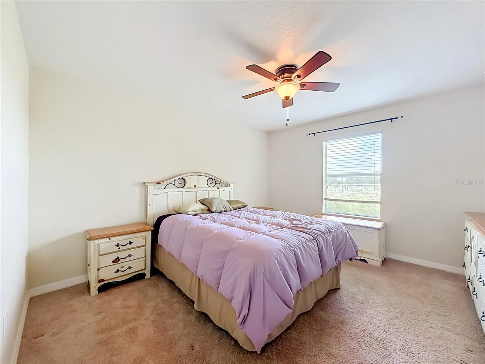 3554 RODRICK CIR
